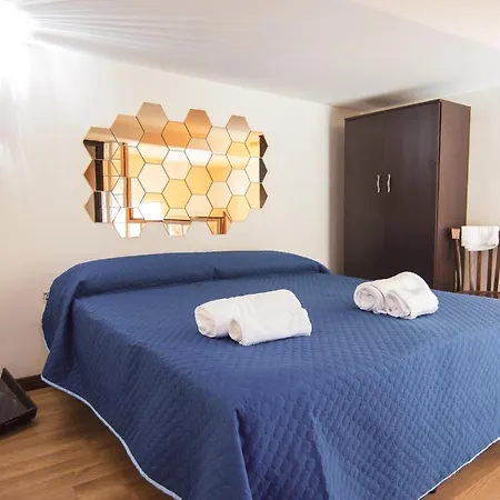 Centro Storico Garibaldi Guest House Naples Exterior photo